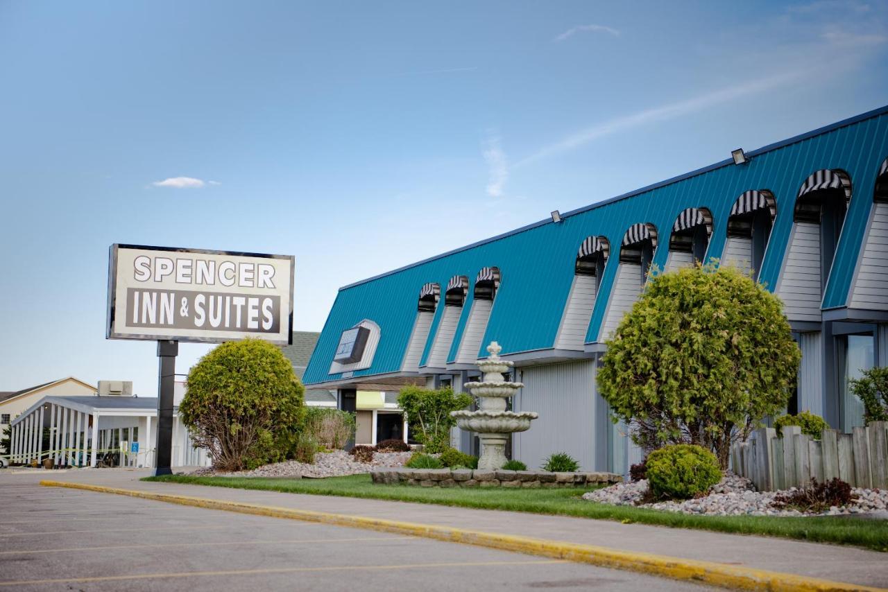 Spencer Inn & Suites Экстерьер фото